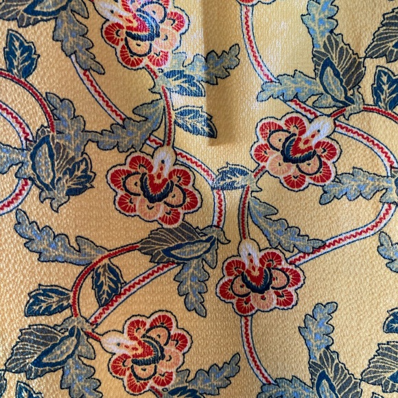 Max Studio Patterned Ruffle Wrap Midi Dress - Picture 10 of 10